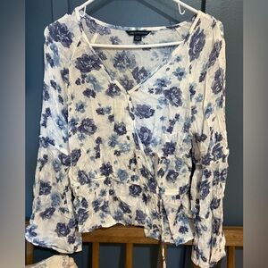 American Eagle Outfitters Floral Blouse